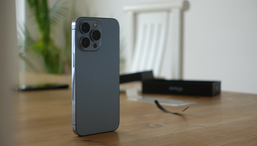 Vidro traseiro do iPhone quebrou